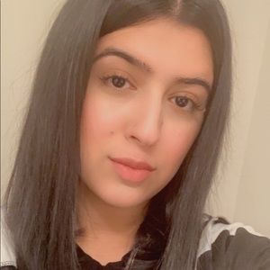 Meet your Posher, Almas